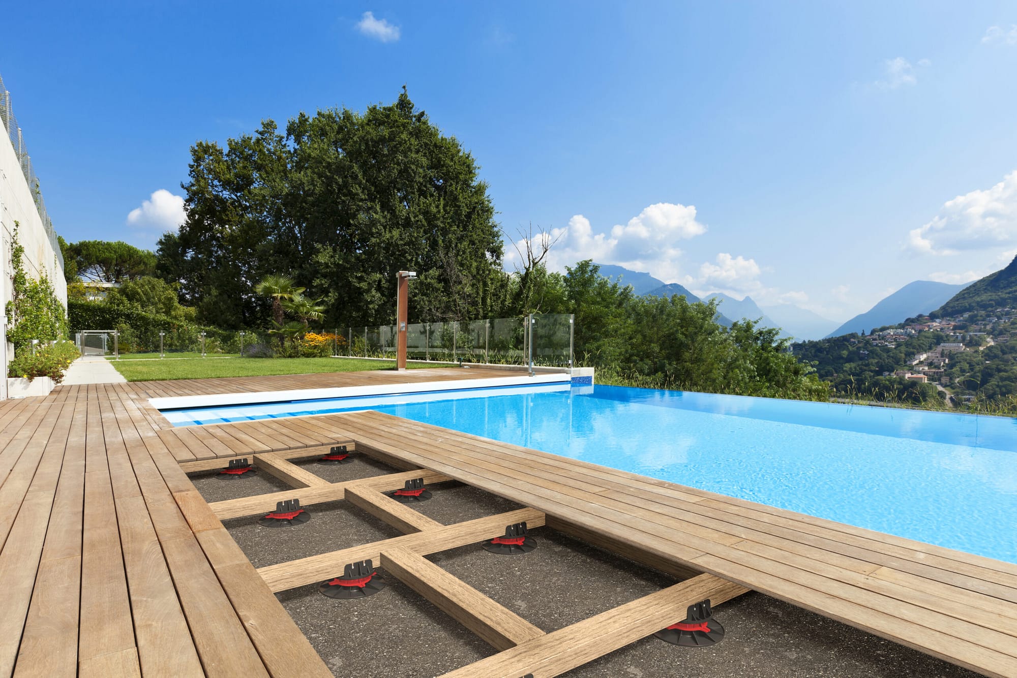 Residence,With,Swimming,Pool